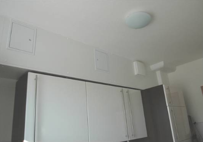 Das Avent R100 wird, angepasst an die Umgebung in der KÃ¼che,
bauseitig verkleidet.